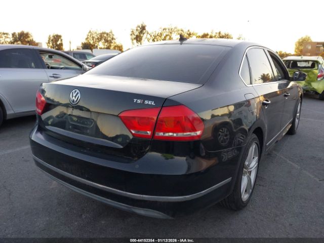 2014 VOLKSWAGEN PASSAT 1VWCT7A39EC099409 Photo 3