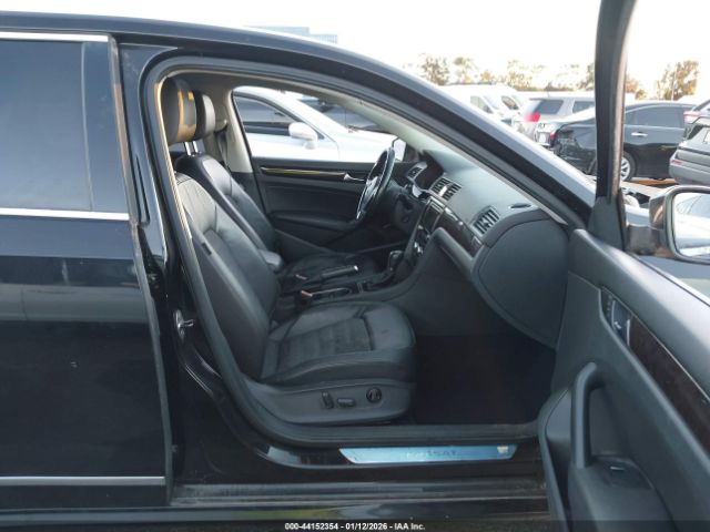 2014 VOLKSWAGEN PASSAT 1VWCT7A39EC099409 Photo 4