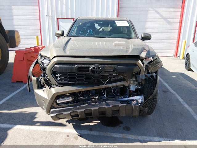 Toyota Tacoma Trd Off Road 2025 3TMLB5JN2SM174845 Image 12