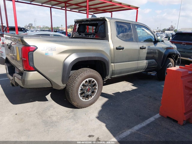 Toyota Tacoma Trd Off Road 2025 3TMLB5JN2SM174845 Image 4
