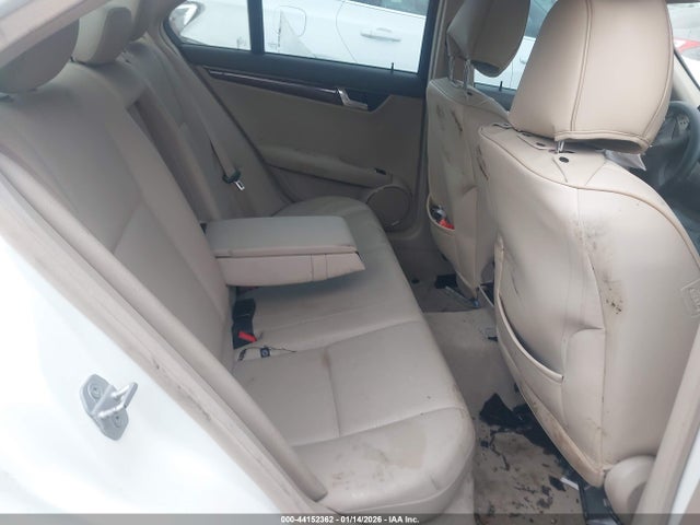 Aukcja sprzedaży 2011 Mercedes-benz C 300 Luxury 4matic/sport 4matic, vin: WDDGF8BB3BR142048, numer aukcji: 44152362