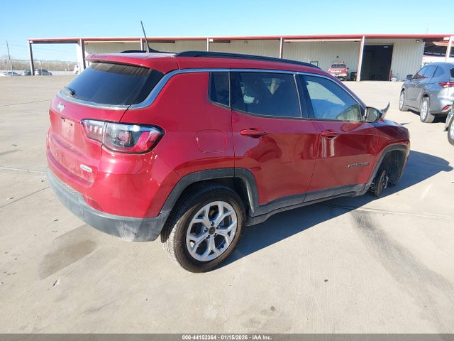 Jeep Compass Latitude 4x4 2025 3C4NJDBN6ST577690 Image 4