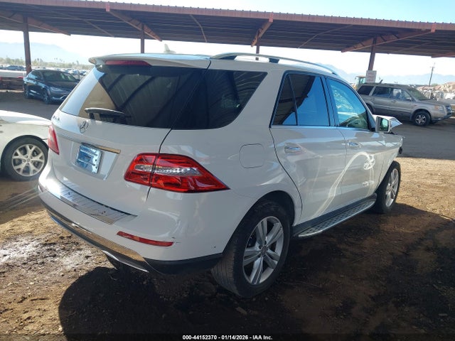 Mercedes-Benz ML 350 2015 4JGDA5JBXFA553734 Image 4