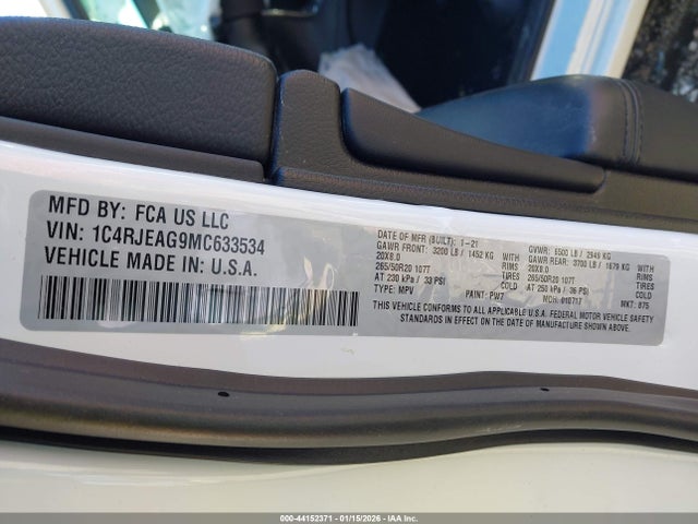 1C4RJEAG9MC633534 Jeep Grand Cherokee Laredo X 4x2
