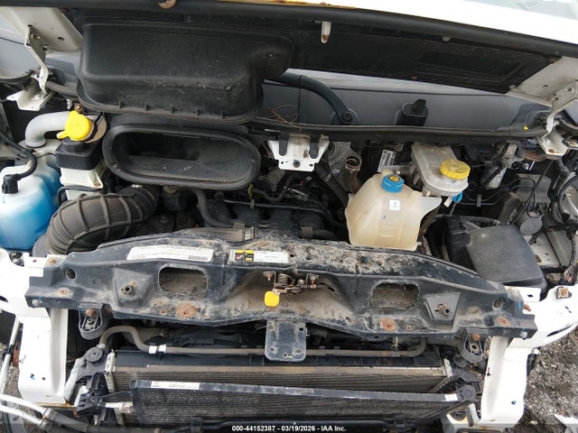 44152387 :رقم المزاد ، 3C6TRVCG3JE111960 vin ، 2018 Ram Promaster 2500 High Roof 136 Wb مزاد بيع