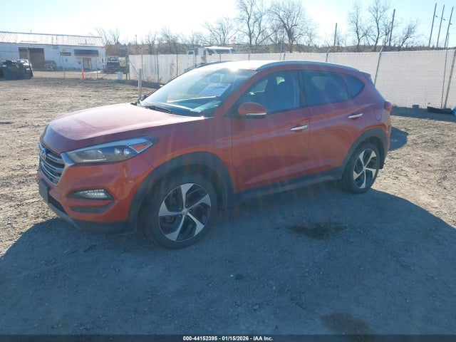 2016 HYUNDAI TUCSON KM8J3CA25GU147216 Photo 1