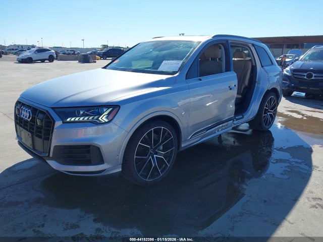 2020 AUDI Q7 WA1VXAF7XLD006178 Photo 1