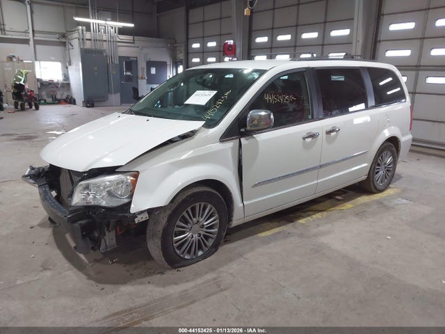 2013 CHRYSLER TOWN & COUNTRY 2C4RC1CGXDR558284 Photo 1