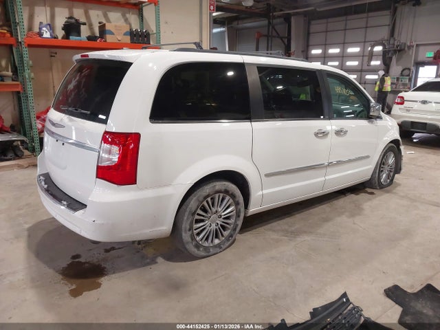 2013 CHRYSLER TOWN & COUNTRY 2C4RC1CGXDR558284 Photo 3