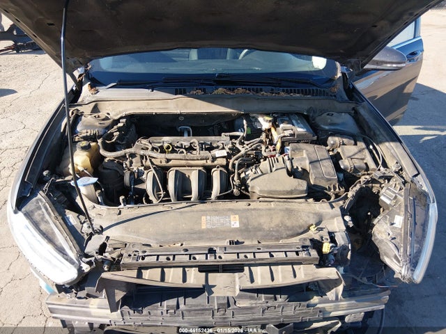 3FA6P0H70GR202537 Ford FUSION SE