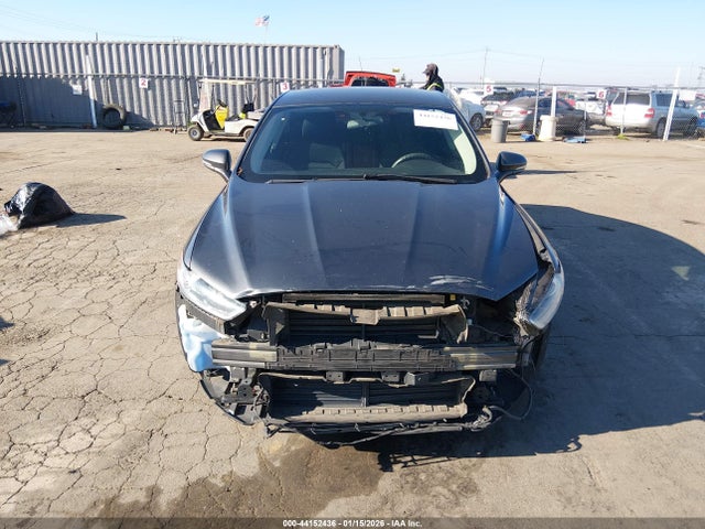 3FA6P0H70GR202537 Ford FUSION SE