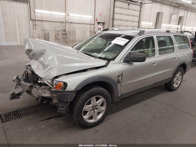 2005 VOLVO XC70 YV1SZ592651175302 Photo 1