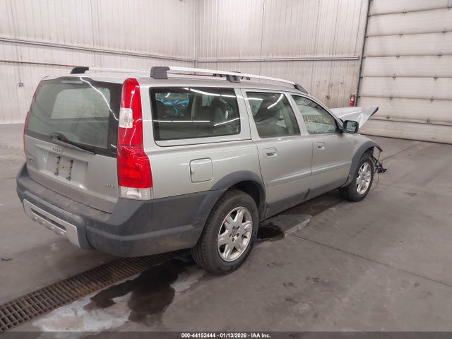 2005 VOLVO XC70 YV1SZ592651175302 Photo 3