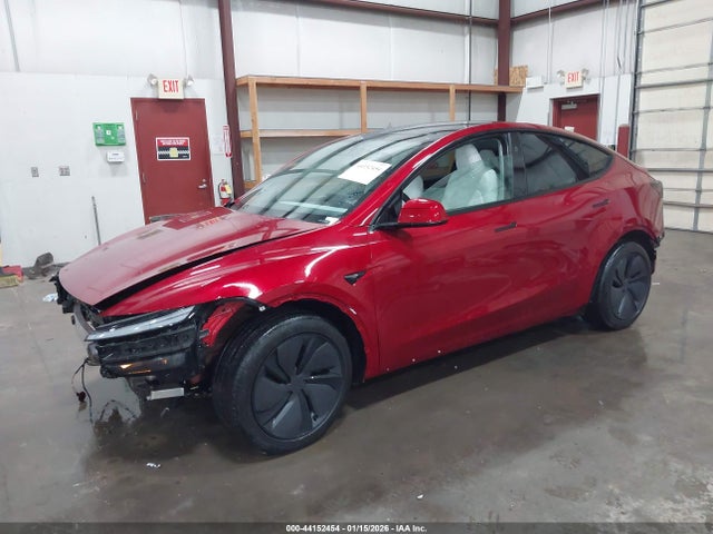 7SAYGDEE1TF361353 Tesla Model Y Long Range Launch Series/premium All-wheel Drive