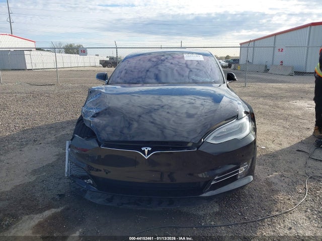Aukcja sprzedaży 2020 Tesla Model S Performance Dual Motor All-wheel Drive, vin: 5YJSA1E45LF412055, numer aukcji: 44152461