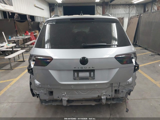 3VVRB7AX8RM204630 Volkswagen Tiguan 2.0t S