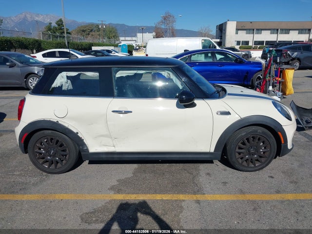 WMWXP5C59K2H96432 Mini Hardtop Cooper