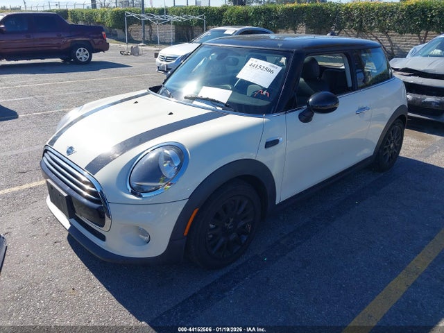 2019 MINI HARDTOP WMWXP5C59K2H96432 Photo 1