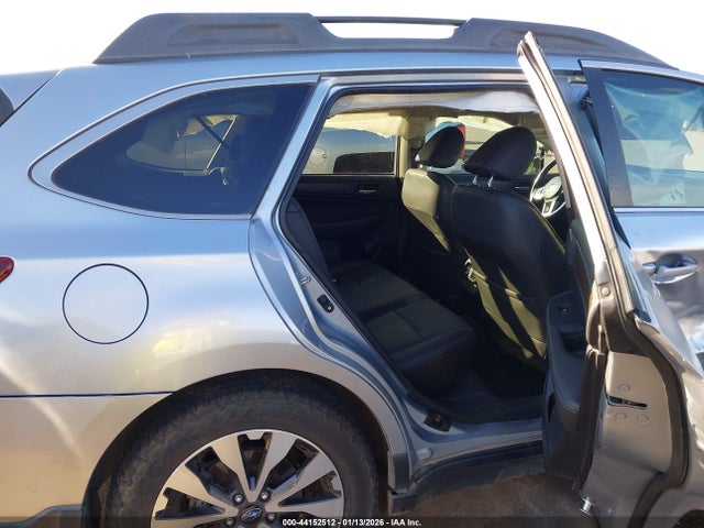 4S4BSANCXH3397749 Subaru Outback 2.5i Limited