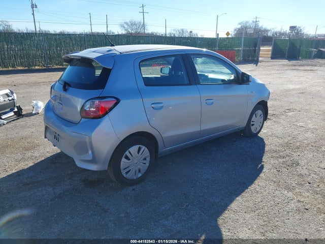 2024 MITSUBISHI MIRAGE ML32AUHJ0RH033852 Photo 3