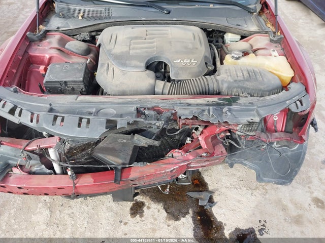 44152611 :رقم المزاد ، 2C3CCAEG7DH709756 vin ، 2013 Chrysler 300c مزاد بيع