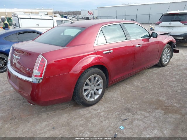 44152611 :رقم المزاد ، 2C3CCAEG7DH709756 vin ، 2013 Chrysler 300c مزاد بيع