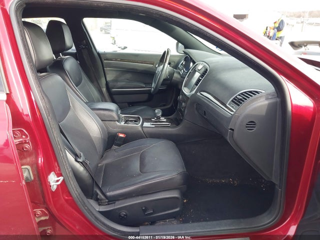 44152611 :رقم المزاد ، 2C3CCAEG7DH709756 vin ، 2013 Chrysler 300c مزاد بيع