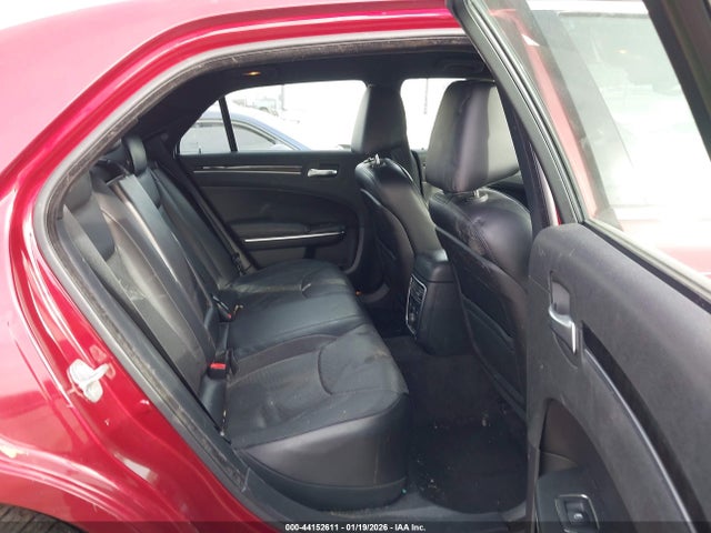 44152611 :رقم المزاد ، 2C3CCAEG7DH709756 vin ، 2013 Chrysler 300c مزاد بيع