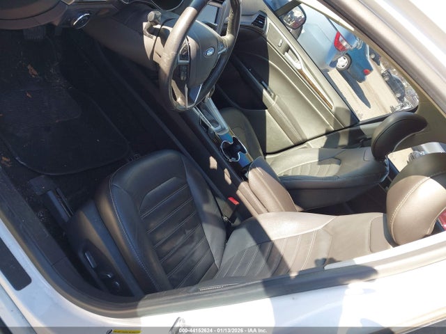 3FA6P0HD4ER250769 Ford FUSION SE