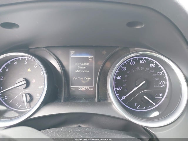 4T1B11HK2JU652092 Toyota CAMRY SE