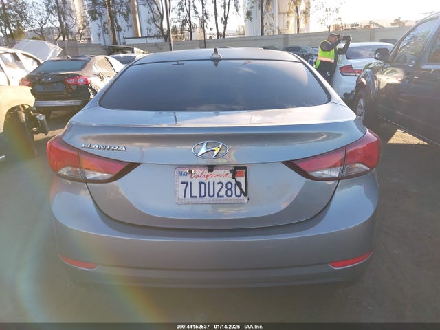 KMHDH4AE1GU511551 Hyundai ELANTRA SE