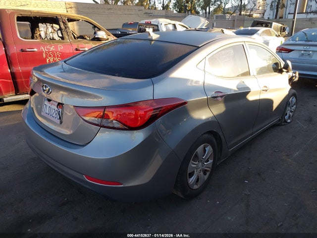 KMHDH4AE1GU511551 Hyundai ELANTRA SE