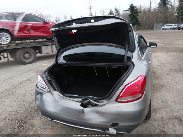 55SWF4KB5FU037990 Mercedes-Benz C 300 4matic