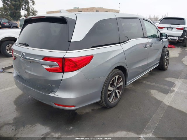 Honda Odyssey Elite 2018 5FNRL6H94JB015690 Image 4