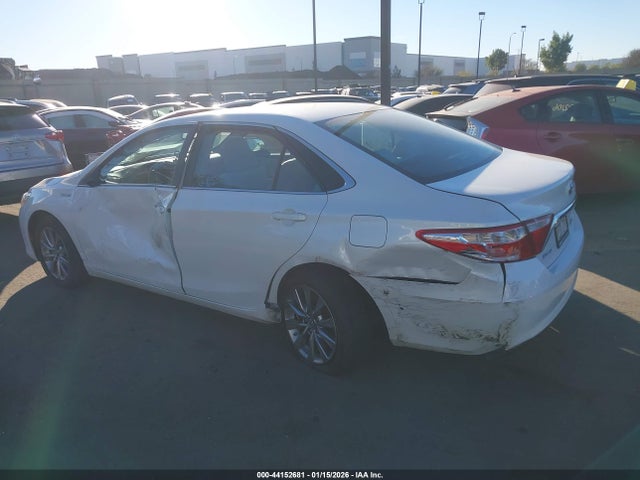 4T1BD1FK8GU186817 Toyota Camry Hybrid Xle