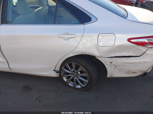 4T1BD1FK8GU186817 Toyota Camry Hybrid Xle