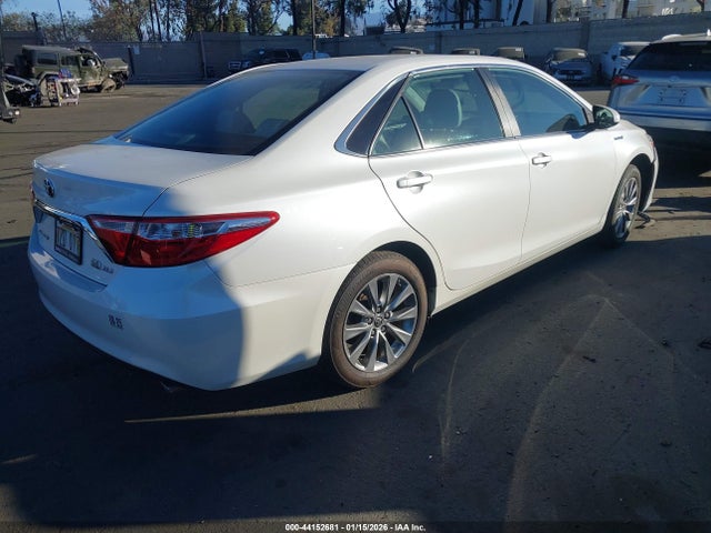 2016 TOYOTA CAMRY HYBRID 4T1BD1FK8GU186817 Photo 3