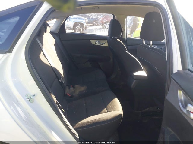 3KPF24AD4PE656684 KIA FORTE LX
