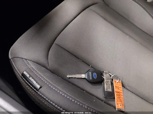 44152716 :رقم المزاد ، JF2GUABC7R8299762 vin ، 2024 Subaru Crosstrek مزاد بيع
