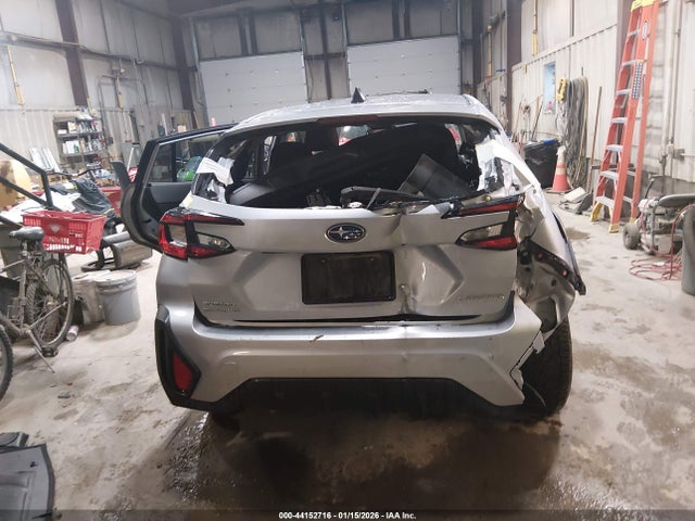 44152716 :رقم المزاد ، JF2GUABC7R8299762 vin ، 2024 Subaru Crosstrek مزاد بيع