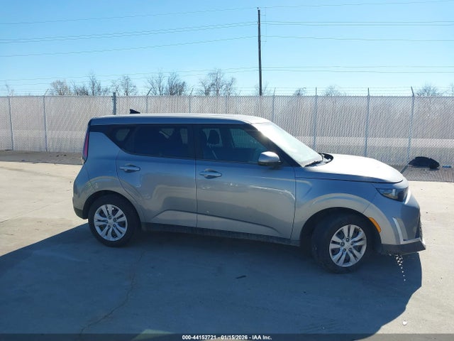 KNDJ23AU0P7844154 KIA SOUL LX