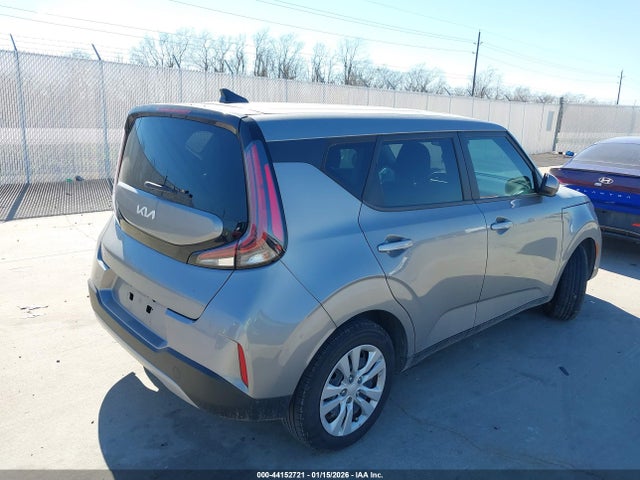 KNDJ23AU0P7844154 KIA SOUL LX
