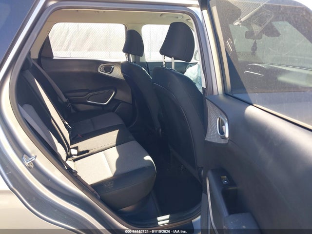 KNDJ23AU0P7844154 KIA SOUL LX
