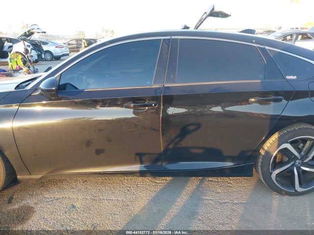1HGCV1F36NA099951 Honda Accord Sport