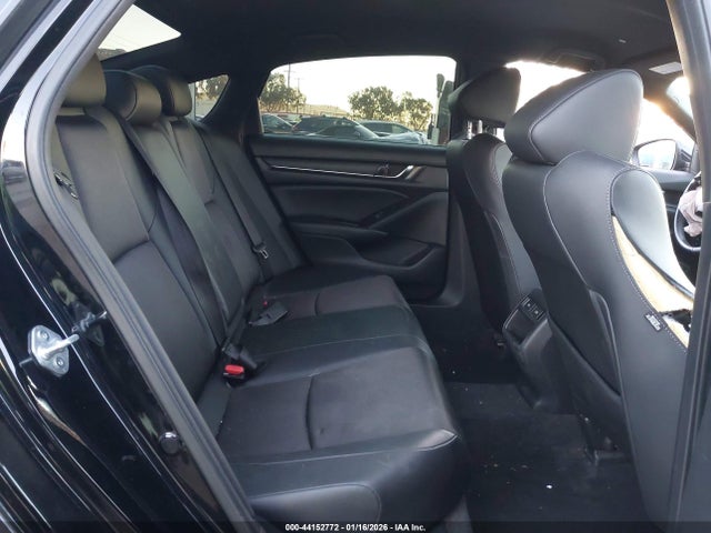 1HGCV1F36NA099951 Honda Accord Sport