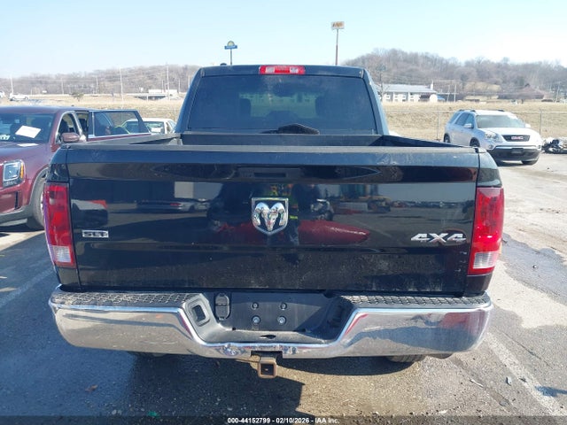 44152799 :رقم المزاد ، 1C6RR7TT7KS587291 vin ، 2019 Ram 1500 Classic Slt  4x4 6'4 Box مزاد بيع