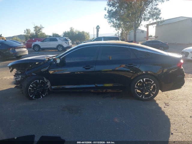 5XXG64J23NG090688 KIA K5 Gt-line