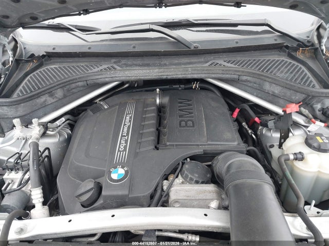 2017 BMW X5 5UXKR0C54H0U52128 Photo 9