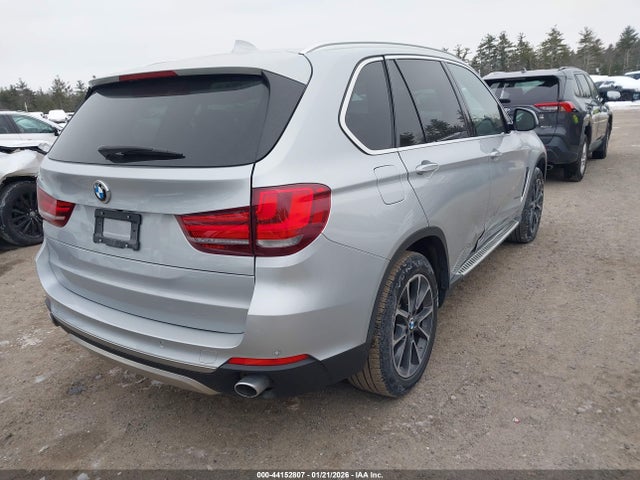 2017 BMW X5 5UXKR0C54H0U52128 Photo 3