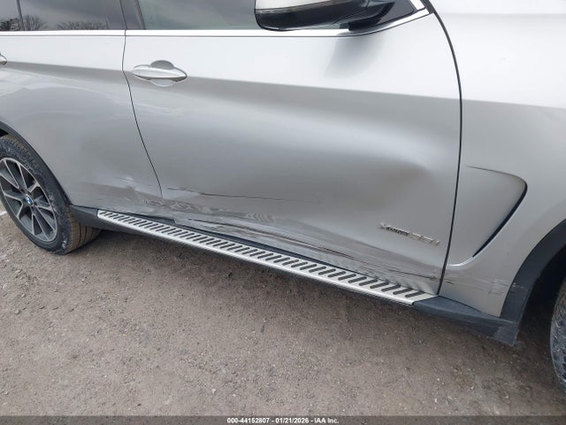 2017 BMW X5 5UXKR0C54H0U52128 Photo 5